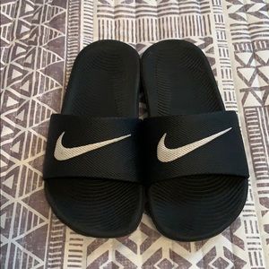 Nike slides